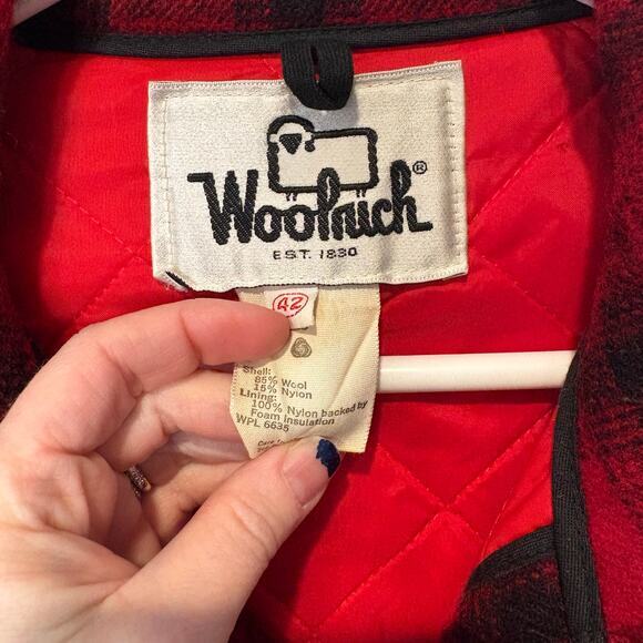 Vintage Woolrich Red & Black Buffalo Plaid Hunting Winter Wool Jacket Size 42 - Picture 3 of 8